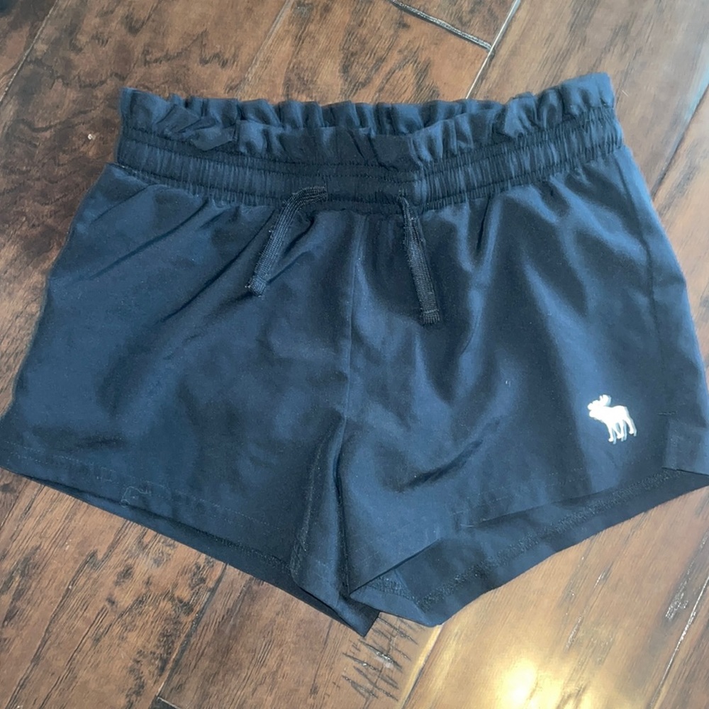 Running shorts